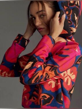 Anthropology X Farm Rio printed cropped hooded sweatshirt, Size Medium NWT